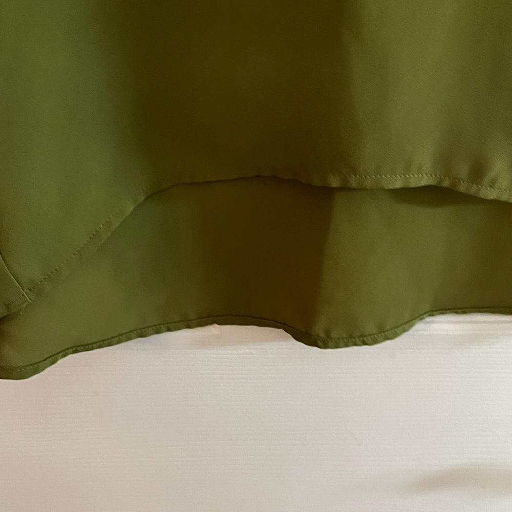 LOFT/women’s Olive (not a bright green as pic) Lace V-Neck Blouse 3/4 sleeves S - Picture 4 of 6